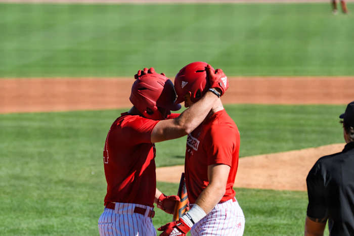 03_Case Sanderson, Dylan Carey_BSB Red-White G1 1009